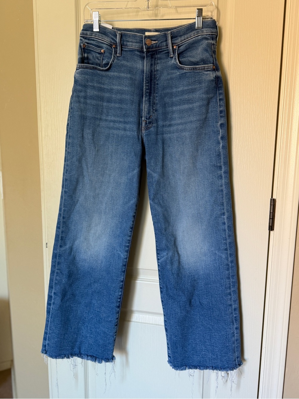 MOTHER The Maven Ankle Fray Jeans Bitchin Size 29